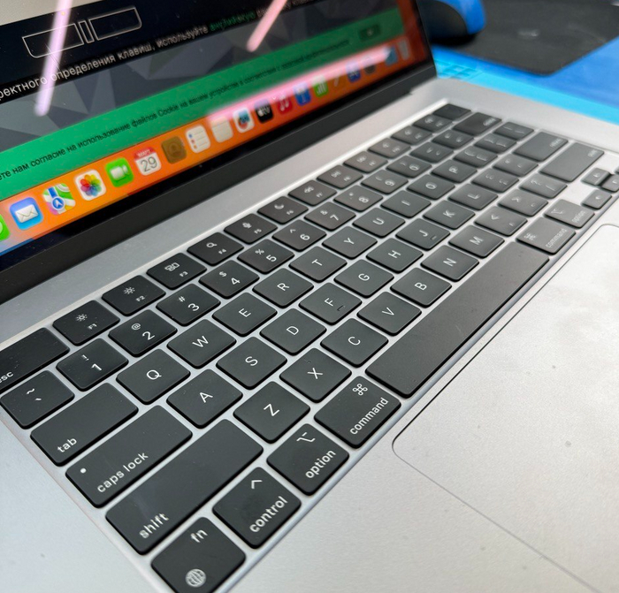 Английские буквы на клавишах MacBook